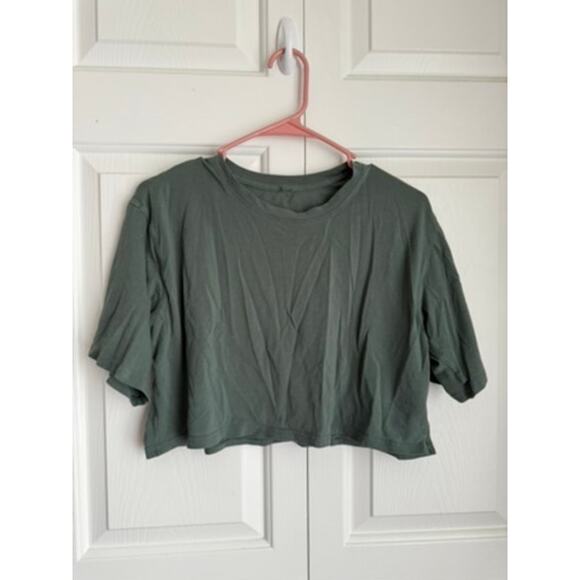 CRZ Yoga buttersoft green cropped tshirt size medium - Picture 1 of 2